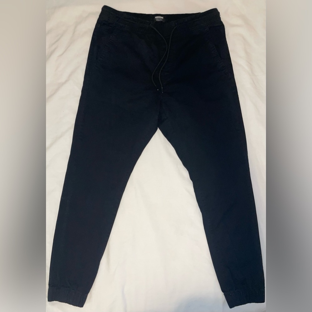 Levi’s- Denizen Jogger Pants